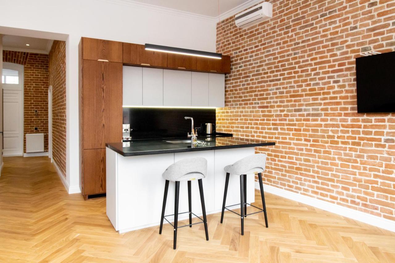Seveneleven Apartments Chernivtsi Exterior foto